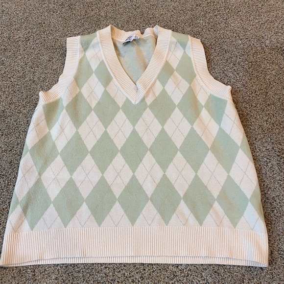 Princess Polly Sweaters - Princess Polly sweater vest